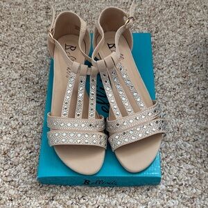 Bellini Women's Tan Sandals with Silver Details NIB